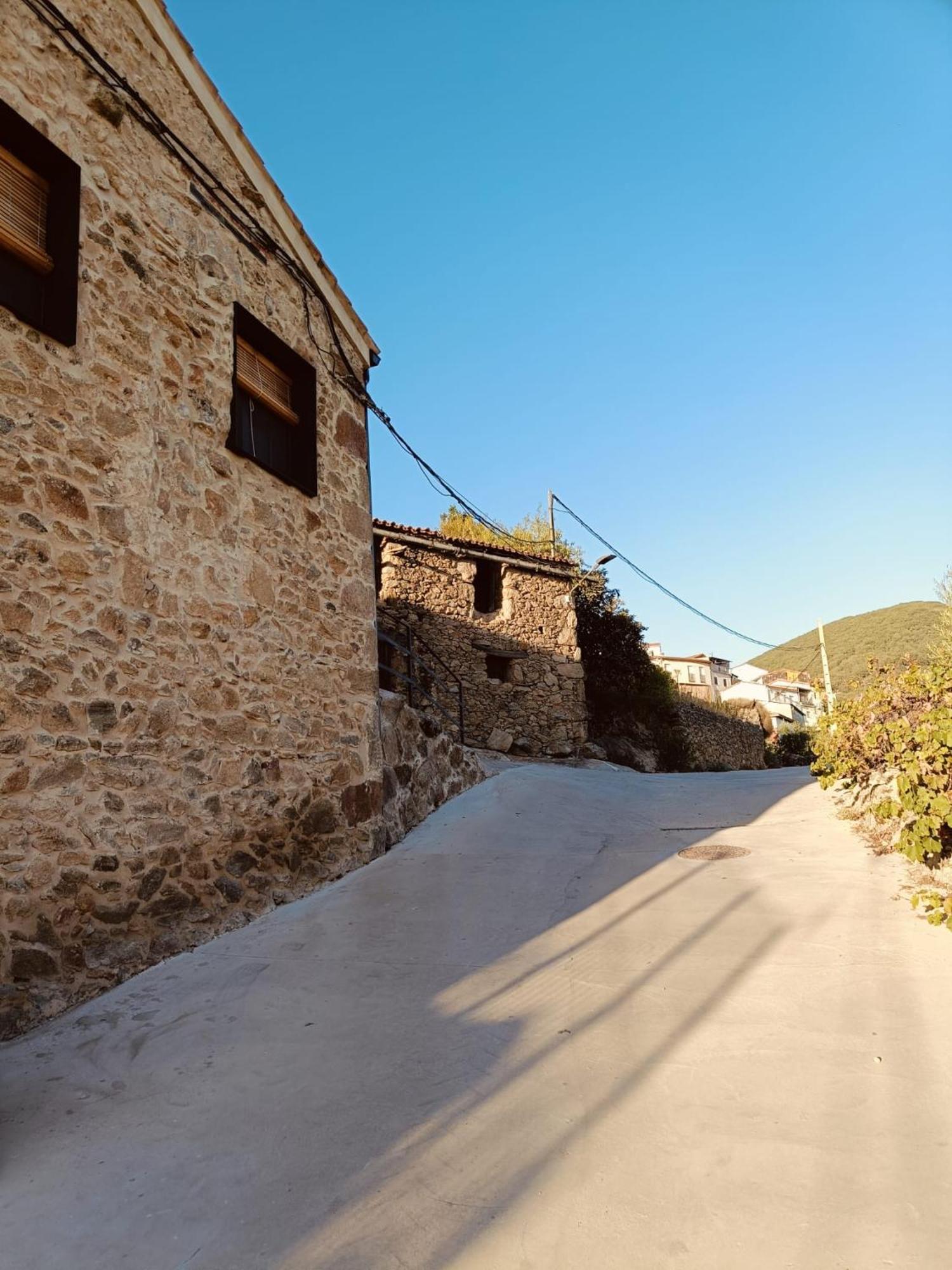 La Casa De Abajo Villa Arroyomolinos de la Vera Exterior photo